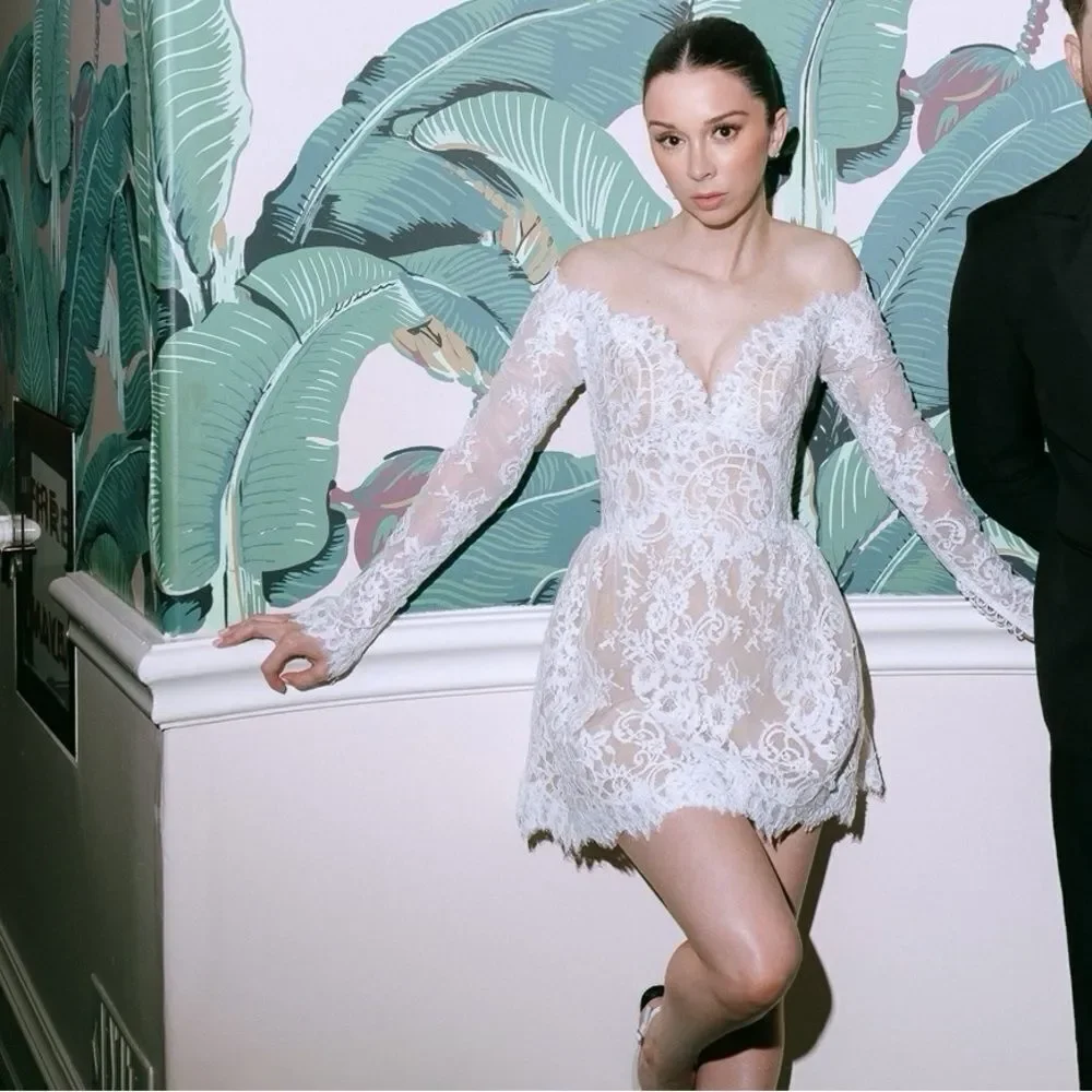 Alin LeKal Wedding Bridal Elegant White Lace Off-Shoulder Party Dress - Picture 6 of 15